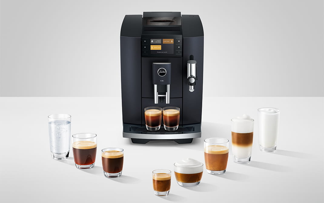 JURA E8 Cosmic Black – tmavé prevedenie