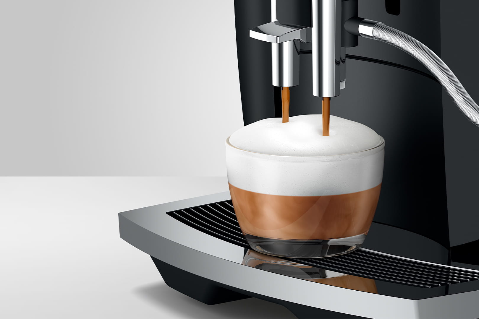 JURA E6 automatic coffee machine lifestyle setting